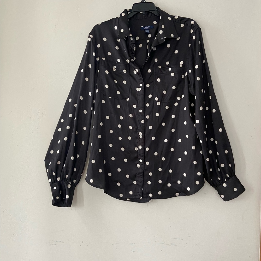 Follow the dots gorgeous long sleeve new blouse button down